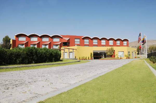 Estelar El Lago Hotel Arequipa Exterior photo